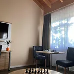 Konradp מלון 3*