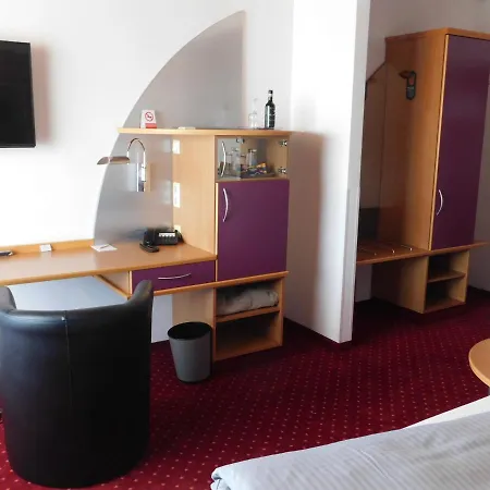 Hotel Konradp Holzkirchen 3* Holzkirchen (Miesbach)