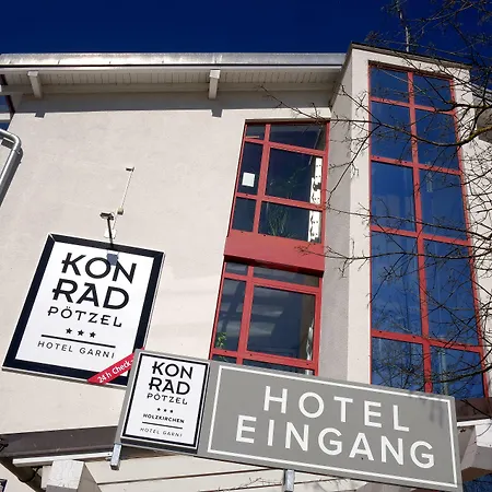 Hotel Konradp 3*