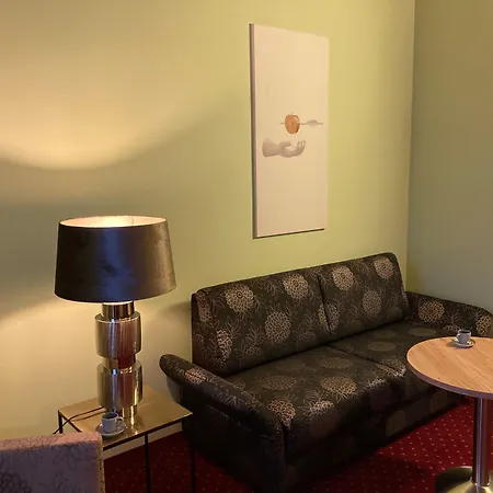 Hotel Konradp 3*