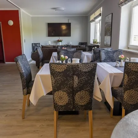 Hotel Konradp 3*