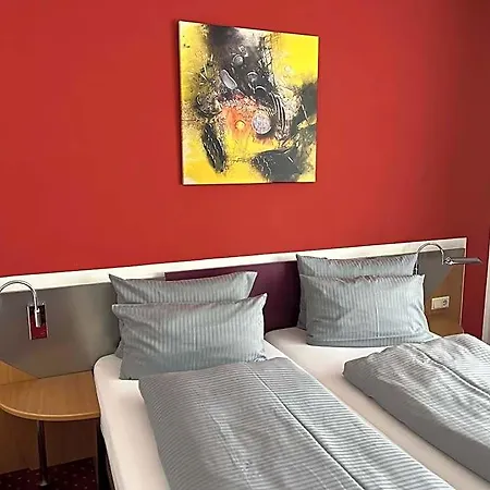 Konradp 3*
