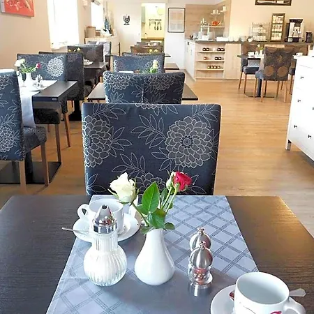 Konradp Hotel 3*